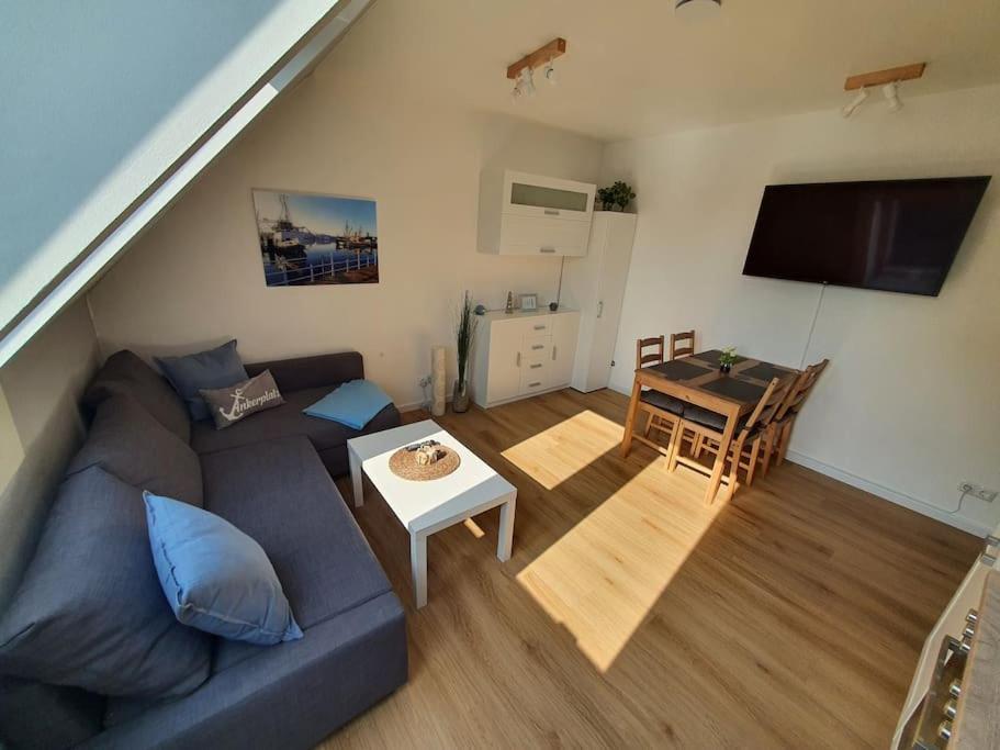 Kiel-Russee Familienwohnung, Lademoeglichkeit, Co2 Frei Dış mekan fotoğraf